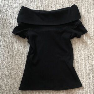 Sezane Elegant Black Top